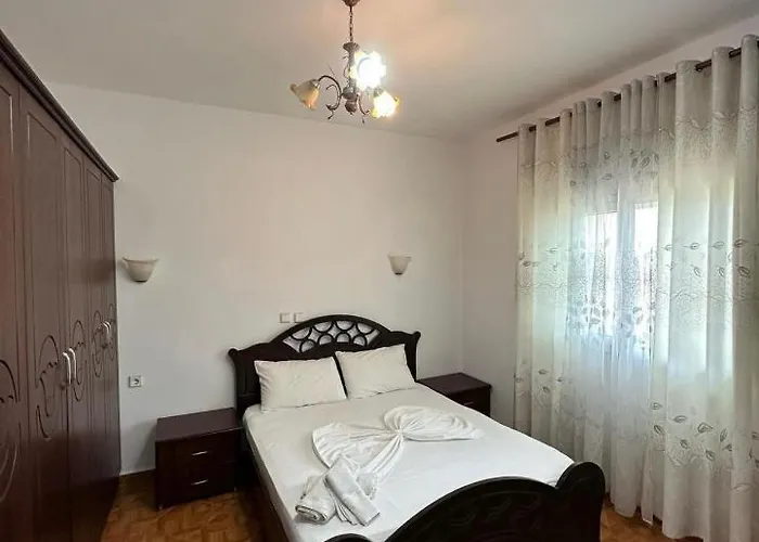 Feti Xhone Apartment
