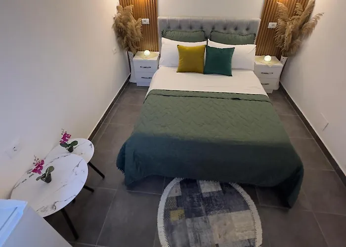Feti Xhone Apartment
