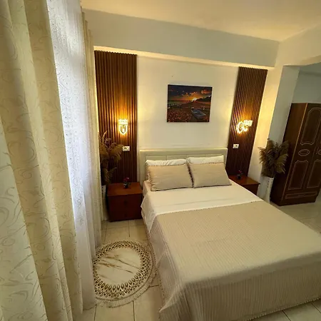 Feti Xhone Apartment