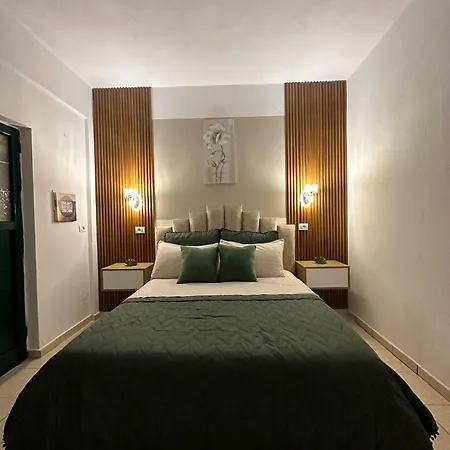 Feti Xhone Apartment Ksamil