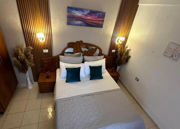 Apartament Feti Xhone