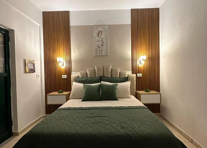 Feti Xhone Apartament Ksamil